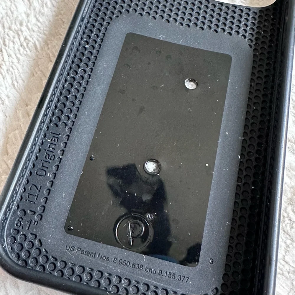 Loopy Case | Black 